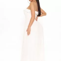 Fashion Nova Always A Beach Day Maxi Dress - White -Fashion Nova Dresses Shop 01 29 21Studio2 PA SD 15 03 40 50 SK0042 White 0066 RG