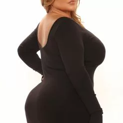 Fashion Nova Desire Double Scoop Snatched Midi Dress - Black 17 Fashion Nova Desire Double Scoop Snatched Midi Dress - Black -Fashion Nova Dresses Shop 02 02 22Studio1 RT RL 11 35 47 32 D14313 Black 14331 PLUS KS