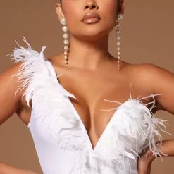 Fashion Nova Alana One Shoulder Feather Midi Dress - White 11 Fashion Nova Alana One Shoulder Feather Midi Dress - White -Fashion Nova Dresses Shop 02 03 22Studio5 SN KP 14 30 52 28 B16968 White 0258 SG