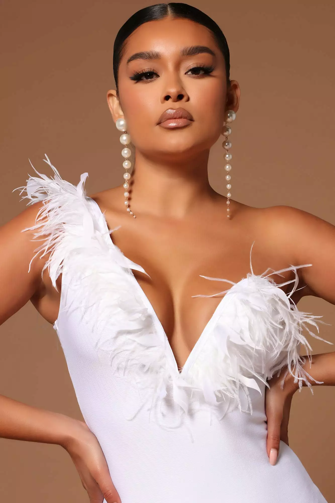 Fashion Nova Alana One Shoulder Feather Midi Dress - White 6 Fashion Nova Alana One Shoulder Feather Midi Dress - White - Image 4