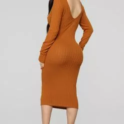 Fashion Nova For The Thrill Of It Midi Dress - Rust -Fashion Nova Dresses Shop 02 04 19 Studio 2 DV 11 23 52 RD33316L Rust 4717 JD scaled