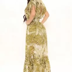 Fashion Nova Farrah Floral Maxi Dress - Olive/combo 12 Fashion Nova Farrah Floral Maxi Dress - Olive/combo -Fashion Nova Dresses Shop 02 09 22Studio3 CE 11 34 21 20 DM1885 Olivecombo P 1072 SG