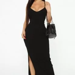 Fashion Nova Doing My Thing Maxi Dress - Black