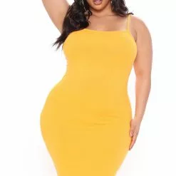 Fashion Nova Most Reliable Ribbed Midi Dress - Orange 14 Fashion Nova Most Reliable Ribbed Midi Dress - Orange -Fashion Nova Dresses Shop 03 02 21Studio3 DM JH 14 37 44 57 RD42451 Orange 0660 PLUS RG