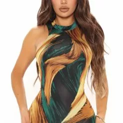 Fashion Nova Fine Arts Sleeveless Midi Dress - Green/combo 15 Fashion Nova Fine Arts Sleeveless Midi Dress - Green/combo -Fashion Nova Dresses Shop 03 08 21Studio2 SN SD 14 55 33 49 D11627 Greencombo 21170 EH