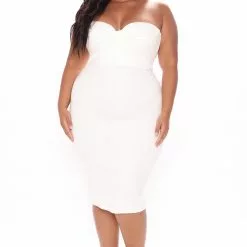 Fashion Nova Little Goddess Midi Dress - White -Fashion Nova Dresses Shop 03 11 21Studio3 DM JH 11 18 38 23 SK0010 White PLUS 0084 EH