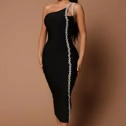 Fashion Nova Gigi One Shoulder Midi Dress - Black