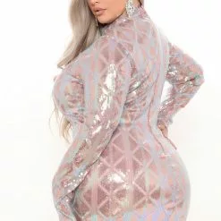 Fashion Nova Capital Babe Sequin Mini Dress - Rose Gold -Fashion Nova Dresses Shop 04 02 21Studio1 CE TB 11 42 41 38 CD21309FN RoseGold PLUS 3748 NT