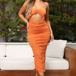 Fashion Nova Coming In Ruched Maxi Dress - Orange -Fashion Nova Dresses Shop 04 12 21Studio3 CE NZ 09 30 10 5 D10376 Orange 0076 EH