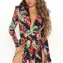 Fashion Nova Spree Dress - Navy/combo -Fashion Nova Dresses Shop 04 28 21Studio2 ME KP 12 56 44 32 5854 Navycombo 2387 RG