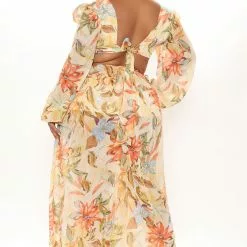 Fashion Nova Ready For Hawaii Maxi Dress - Yellow/combo -Fashion Nova Dresses Shop 05 04 21Studio1 ME RL 09 51 10 13 SD3100520FN Yellowcombo 4283 PLUS KL