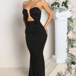 Fashion Nova Grand Entrance Maxi Dress - Black