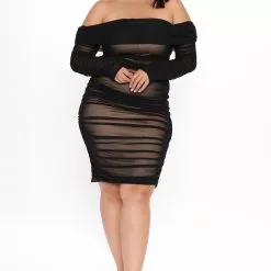 Fashion Nova Ready In A Ruched Off Shoulder Midi Dress - Black -Fashion Nova Dresses Shop 05 12 20Studio4 MS CA 14 05 54 55 72844 Black PLUS KL