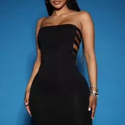 Fashion Nova Dani Midi Dress - Black -Fashion Nova Dresses Shop 05 12 22Studio5 SN RL 11 22 50 5 JD45648 Black 12471 EH
