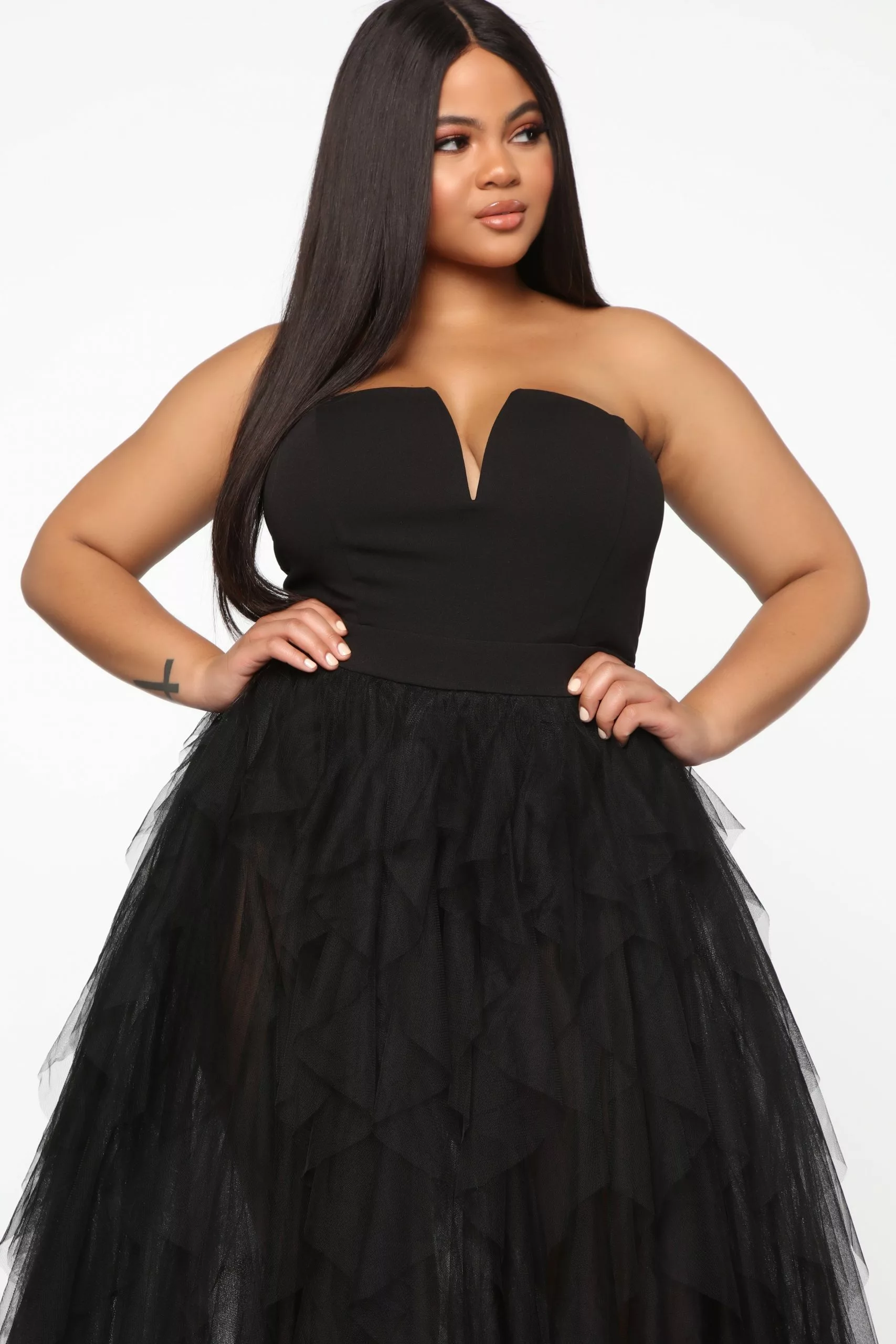 Fashion Nova Caught My Eye Tube Maxi Dress - Black 11 Fashion Nova Caught My Eye Tube Maxi Dress - Black - Image 9