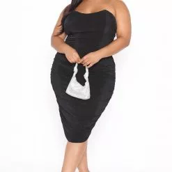 Fashion Nova All Ruched And Ready Midi Dress - Black -Fashion Nova Dresses Shop 06 02 21Studio3 DM TB 11 21 02 33 FS21C043 Black 1635 PLUS KL