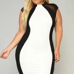 Fashion Nova Black Tie Affair Midi Dress - Black/White 18 Fashion Nova Black Tie Affair Midi Dress - Black/White -Fashion Nova Dresses Shop 06 08 18 Studio 3VJ2129 BlackWhite0095 scaled