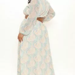 Fashion Nova Eternal Beauty Maxi Dress - Taupe/combo 20 Fashion Nova Eternal Beauty Maxi Dress - Taupe/combo -Fashion Nova Dresses Shop 06 10 21Studio1 ME SA 12 03 43 57 SDC30414 Taupecombo 6813 PLUS NT