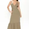 Fashion Nova Tulum Coastline Maxi Dress - Olive -Fashion Nova Dresses Shop 06 10 22Studio2 CE KP 10 09 02 8 HMD13501 Olive 0130 PB