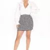 Fashion Nova Office Babe Mini Dress - White/Black -Fashion Nova Dresses Shop 06 14 22Studio2 ME RL 15 19 04 65 3244SSK WhiteBlack 1704 EH