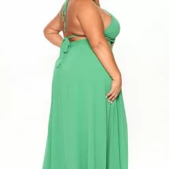Fashion Nova Misty Maxi Dress - Green 14 Fashion Nova Misty Maxi Dress - Green -Fashion Nova Dresses Shop 06 15 22Studio6 RT AJ 14 50 19 28 FS22E834 Green 1331 PLUS KS