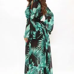 Fashion Nova Tropical Bestie Maxi Dress - Black/Green 12 Fashion Nova Tropical Bestie Maxi Dress - Black/Green -Fashion Nova Dresses Shop 06 16 21Studio2 CE TB 11 27 10 23 DM1930 BlackGreen 1693 RG