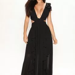 Fashion Nova Cabo Nights Maxi Dress - Black
