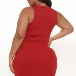 Fashion Nova Mulberry Street Maxi Dress - Burgundy -Fashion Nova Dresses Shop 06 30 21Studio1 RM TB 13 22 41 54 RD5930 Burgundy 0552 PLUS RG