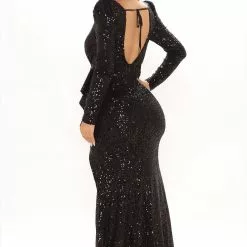 Fashion Nova Luxe Occasions Sequin Maxi Dress - Black -Fashion Nova Dresses Shop 07 07 21Studio2 SN RL 10 35 04 45 1694LS Black 3953 NT