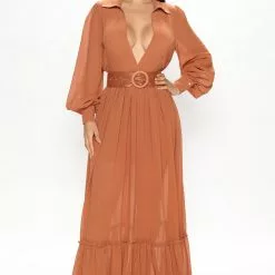 Fashion Nova Rich In Love Maxi Dress - Rust -Fashion Nova Dresses Shop 07 07 22Studio2 ME RL 11 17 18 28 DM2703 Rust 0229 KS