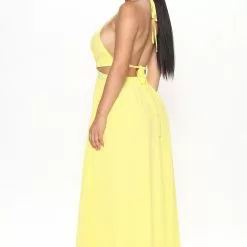 Fashion Nova Misty Maxi Dress - Yellow 12 Fashion Nova Misty Maxi Dress - Yellow -Fashion Nova Dresses Shop 07 11 22Studio2 RT KJ 11 30 37 41 FS22E834 Yellow 0232 PB