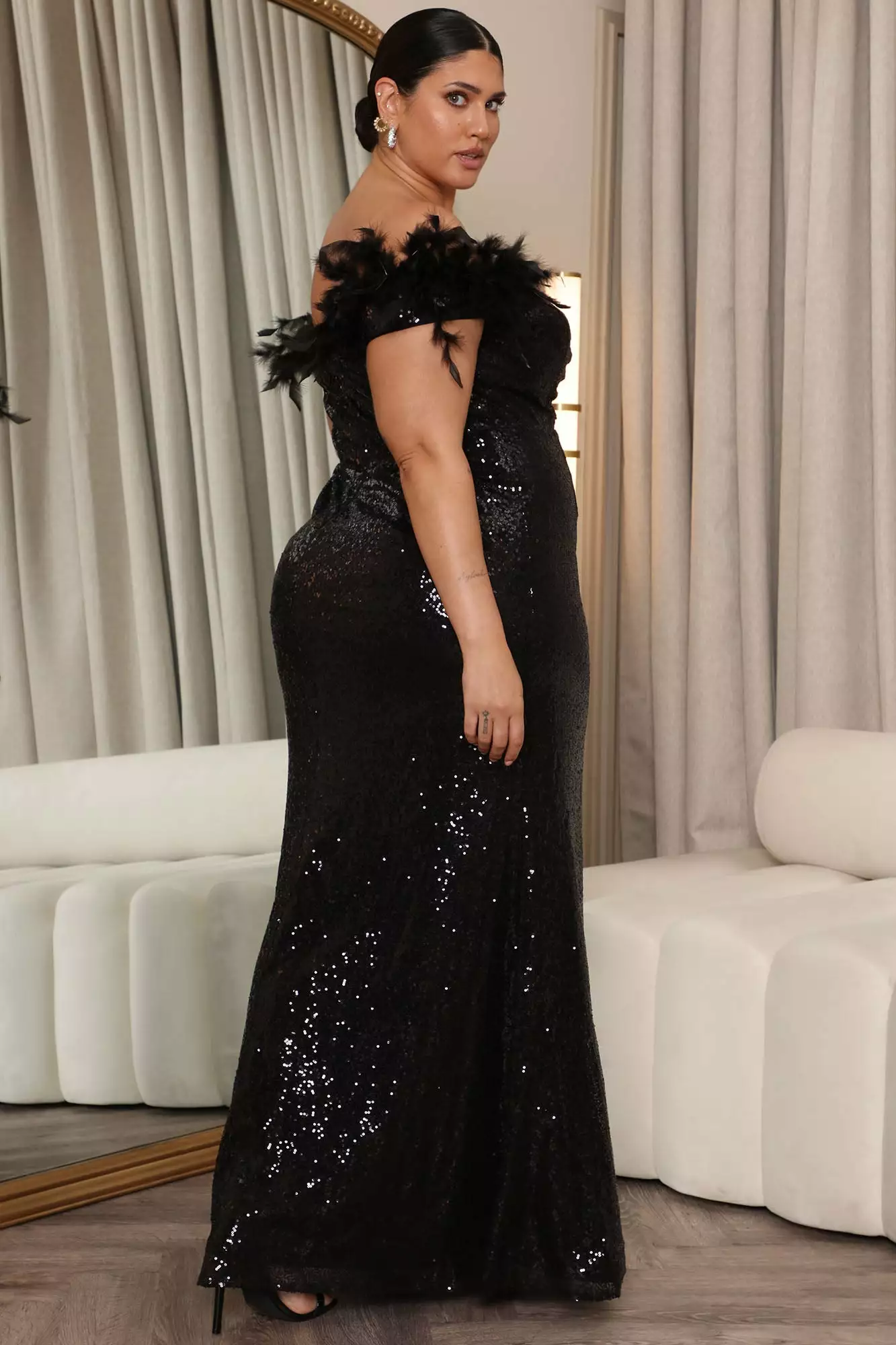 Fashion Nova Showstopper Beauty Sequin Maxi Dress - Black 8 Fashion Nova Showstopper Beauty Sequin Maxi Dress - Black - Image 6