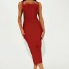 Fashion Nova Always Good Bandage Midi Dress - Rust -Fashion Nova Dresses Shop 08 03 22Studio1 ME KP 10 31 17 2 VD7856 Rust 0036 PB