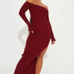 Fashion Nova Maldina Sweater Maxi Dress - Burgundy