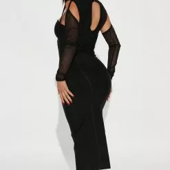 Fashion Nova Evelyn Bandage Midi Dress - Black -Fashion Nova Dresses Shop 08 12 22Studio2 MS KP 13 37 42 68 AR1468DFN Black 2961 PB