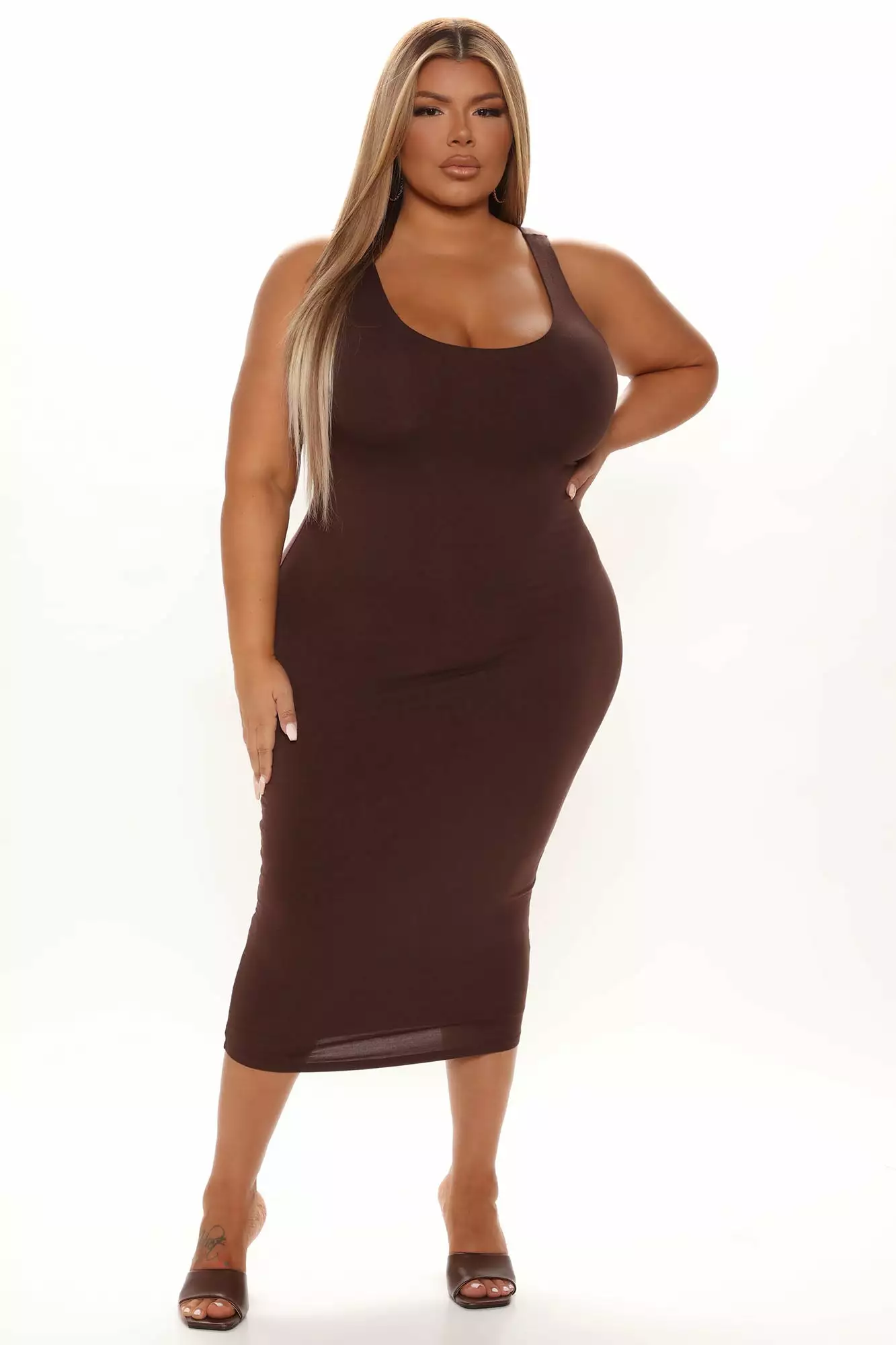 Fashion Nova Your Needs Met Dress - Chocolate 8 Fashion Nova Your Needs Met Dress - Chocolate - Image 6