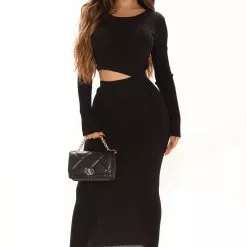 Fashion Nova Comfy Chic Sweater Midi Dress - Black