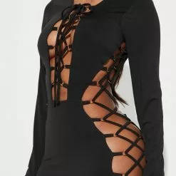 Fashion Nova She's The Vibe Maxi Dress - Black -Fashion Nova Dresses Shop 08 17 22Studio2 CE RL 11 34 04 5 CAD1004 Black R 4104 JB