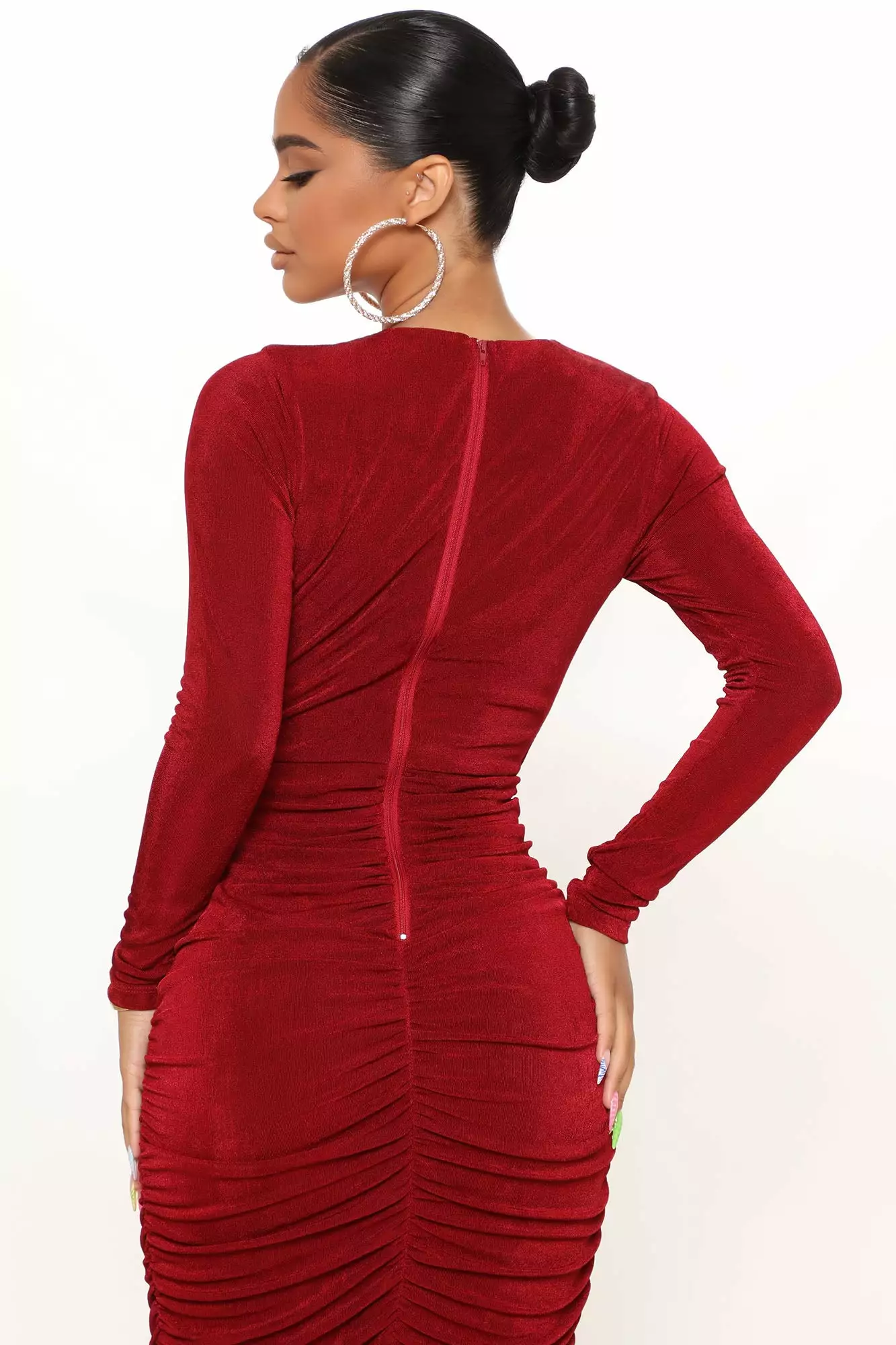 Fashion Nova Fine Wine Ruched Midi Dress - Wine 6 Fashion Nova Fine Wine Ruched Midi Dress - Wine - Image 4
