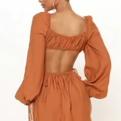 Fashion Nova Gianna Mini Dress - Rust -Fashion Nova Dresses Shop 08 18 21Studio1 CE KP 10 01 52 12 FS22A724 Rust 2056 MH