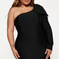 Fashion Nova Perfectly Gifted Bandage Midi Dress - Black -Fashion Nova Dresses Shop 08 24 22Studio4 ME KP 11 22 57 30 SD37030222FN Black 5795 PLUS EH