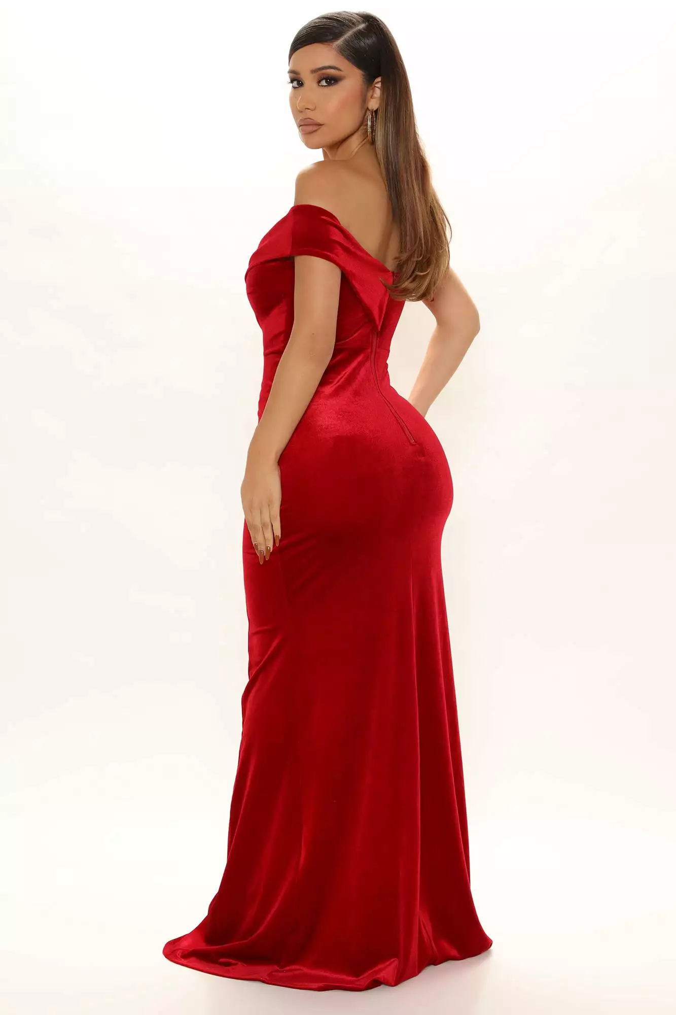 Fashion Nova Joyous Nights Velvet Maxi Dress - Red 5 Fashion Nova Joyous Nights Velvet Maxi Dress - Red - Image 3
