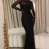 Fashion Nova Portofino Gloved Lace Maxi Dress - Black 1 Fashion Nova Portofino Gloved Lace Maxi Dress - Black -Fashion Nova Dresses Shop 08 25 22Studio7 ME DJ 10 18 37 6 D16512CPD Black 0674 EH