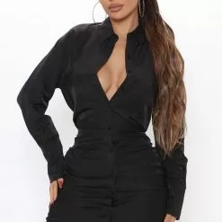 Fashion Nova Wisdom Ruched Shirt Dress - Black -Fashion Nova Dresses Shop 08 27 21Set2 DM ES 11 40 48 34 HF21G622 Black 0322 KS