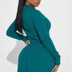 Fashion Nova Kimmie Ribbed Midi Dress - Emerald -Fashion Nova Dresses Shop 08 29 22Studio2 DD DJ 10 55 20 7 CRD1143L Emerald 1040 EH