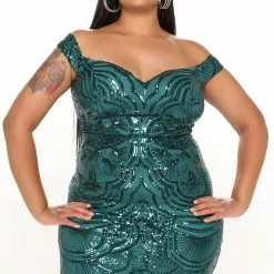 Fashion Nova Until The Weekend Sequin Maxi Dress - Emerald -Fashion Nova Dresses Shop 09 03 21Studio3 ME TB 11 06 51 18 1013AP8 Emerald 3450 PLUS KS