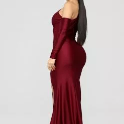 Fashion Nova Pretty Hurts Dress - Burgundy -Fashion Nova Dresses Shop 09 05 18 Studio 2 13 44 10 DT1159 Burgundy CC 0634 4 JD scaled