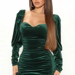 Fashion Nova Alessandra Velvet Mini Dress - Emerald