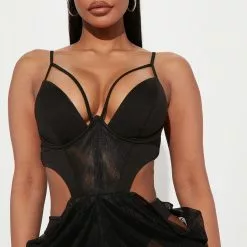 Fashion Nova Tulum Mami Maxi Dress - Black 8 Fashion Nova Tulum Mami Maxi Dress - Black -Fashion Nova Dresses Shop 09 07 22Studio2 ME AC 15 24 36 46 BD2967 Black 0986 PB