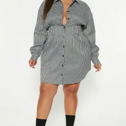 Fashion Nova Central Park Shirt Dress - Black/White 12 Fashion Nova Central Park Shirt Dress - Black/White -Fashion Nova Dresses Shop 09 07 22Studio3 RT AS 15 27 20 58 HF22H401 BlackWhite 0468 PLUS PB
